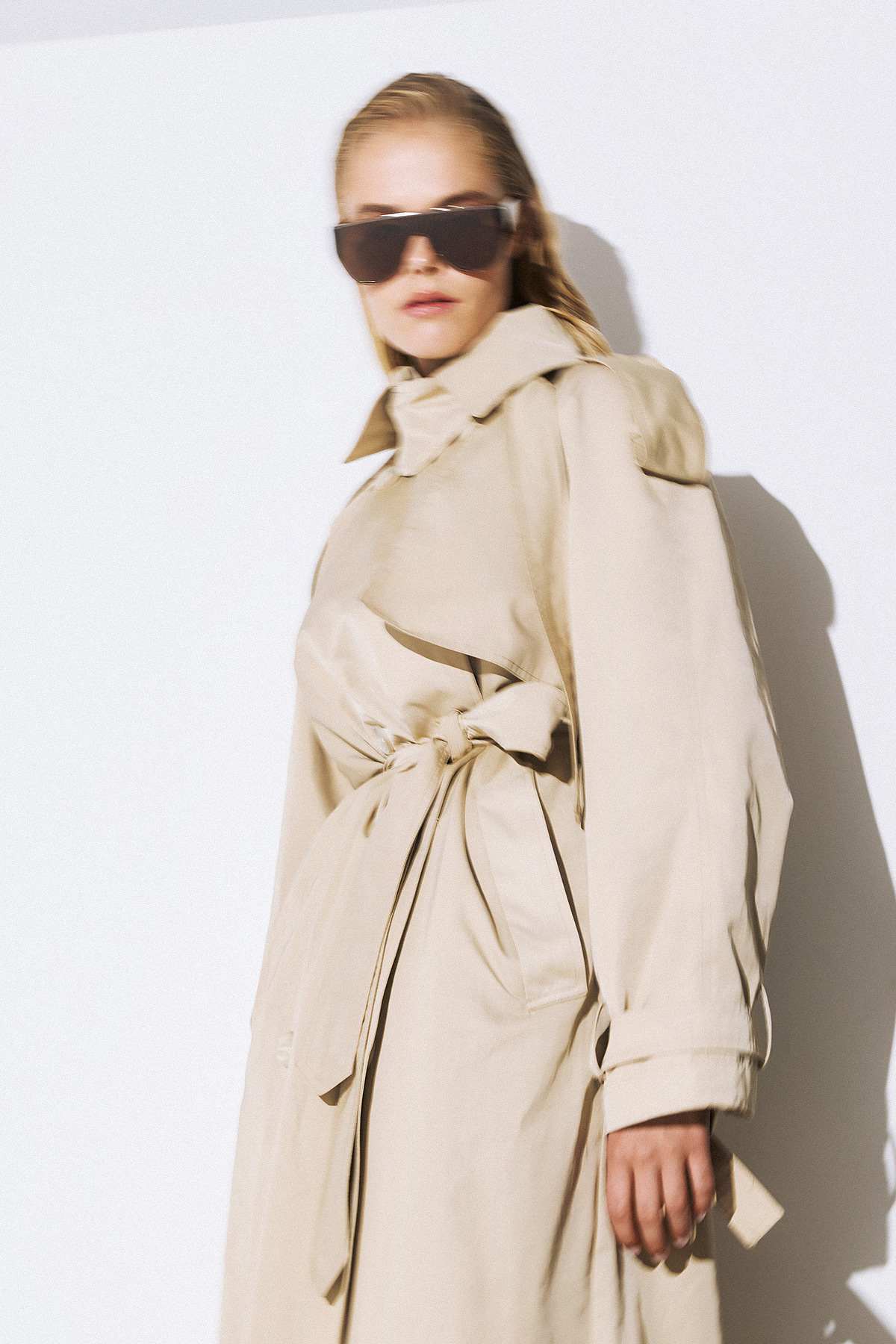 2026_07_22-Dolce-Domenica0373 The Beige Trench - Image 1